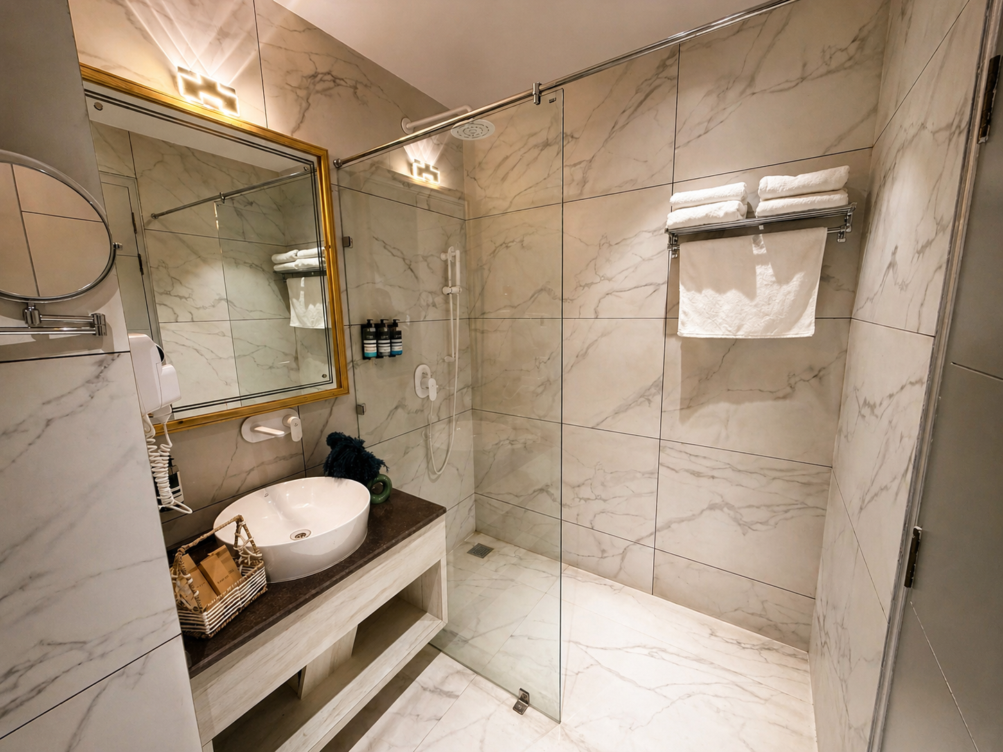 Room Gallery Image-156